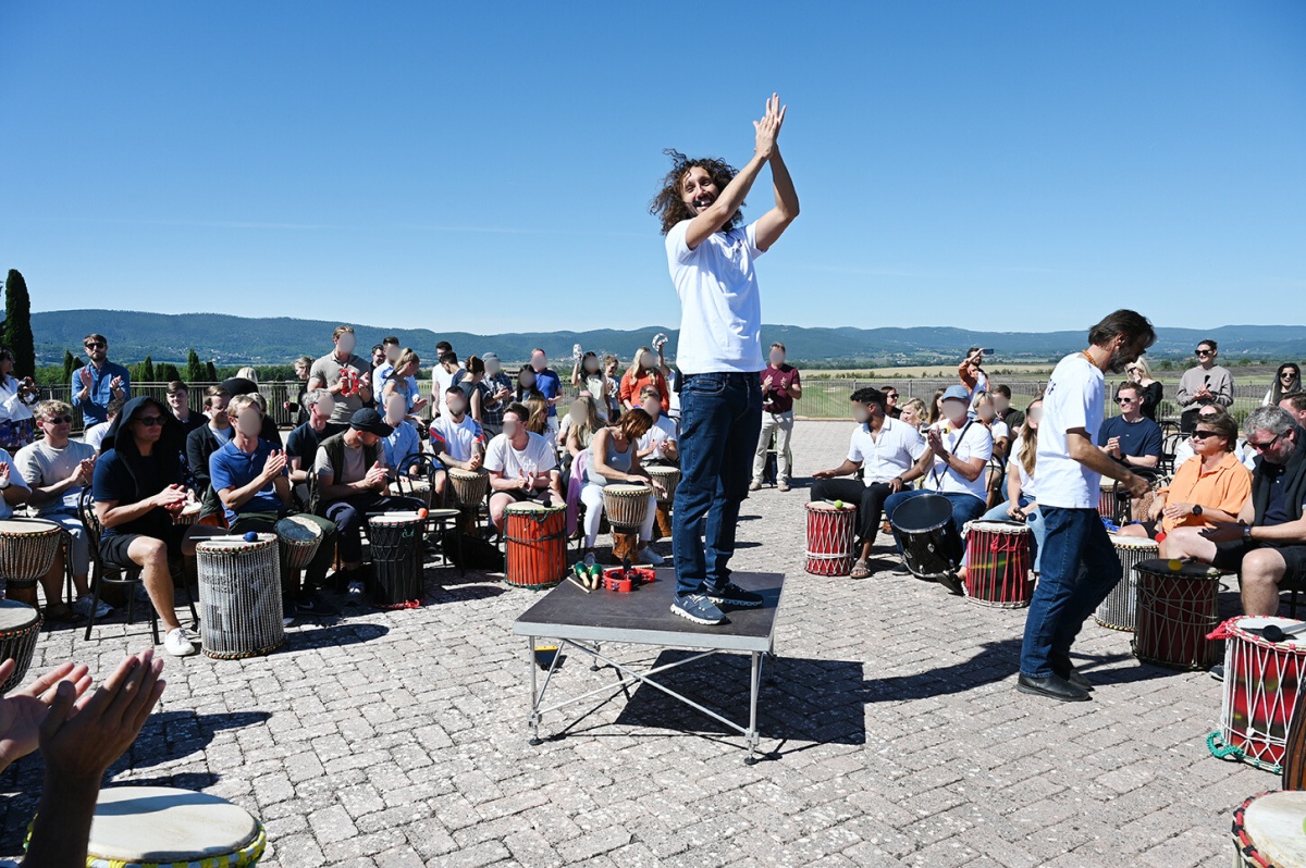 Team building Drum circle